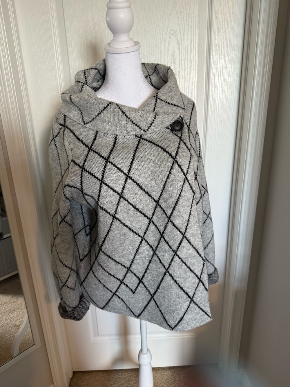 Cozy Gray Women's short Poncho Sweater